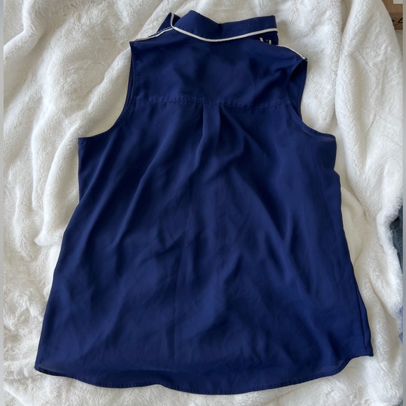 EXPRESS Portofino Sleeveless blouse - Picture 3 of 5